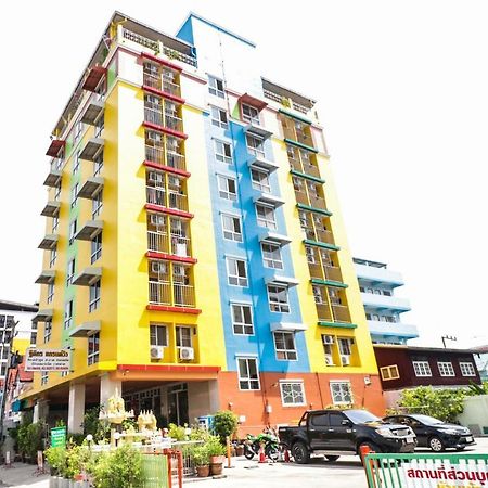 فندق Oyo 237 Thitikorn Grandview Ban Pak Khlong Si المظهر الخارجي الصورة