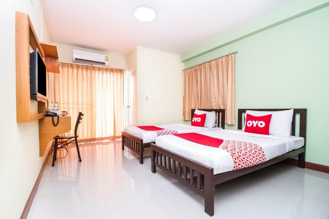 فندق Oyo 237 Thitikorn Grandview Ban Pak Khlong Si المظهر الخارجي الصورة