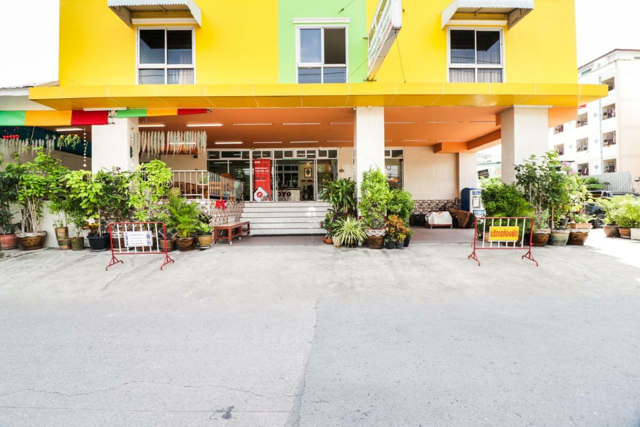 فندق Oyo 237 Thitikorn Grandview Ban Pak Khlong Si المظهر الخارجي الصورة